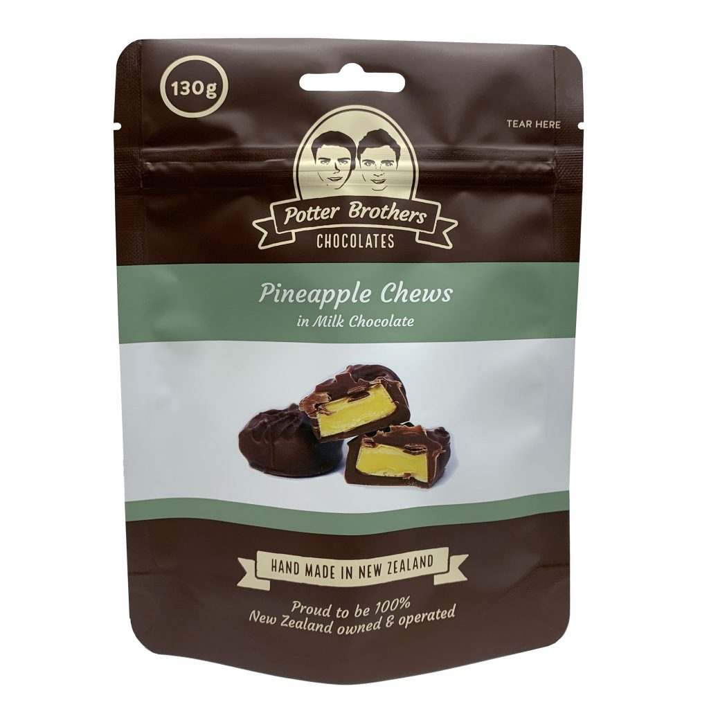 Pineapple pieces in milk chocolate 130g