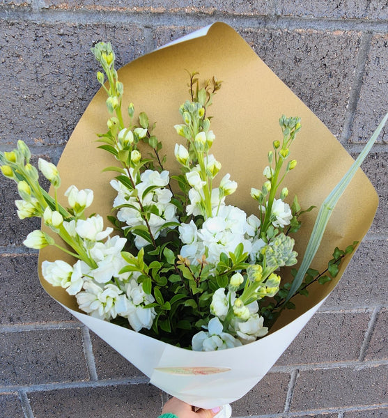 Deal of the week - Flowers 10/8/26 -15/8/26